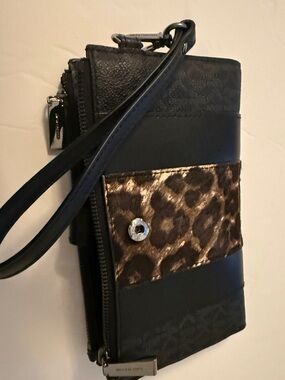 Michael Kors calf hair Women’s Black Clutch wristlet with Leopard Accent